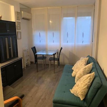 Apartamento En Carihuela Apartment Торемолинос Екстериор снимка