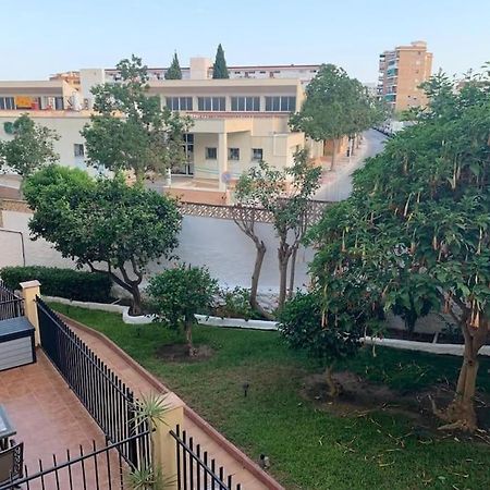 Apartamento En Carihuela Apartment Торемолинос Екстериор снимка